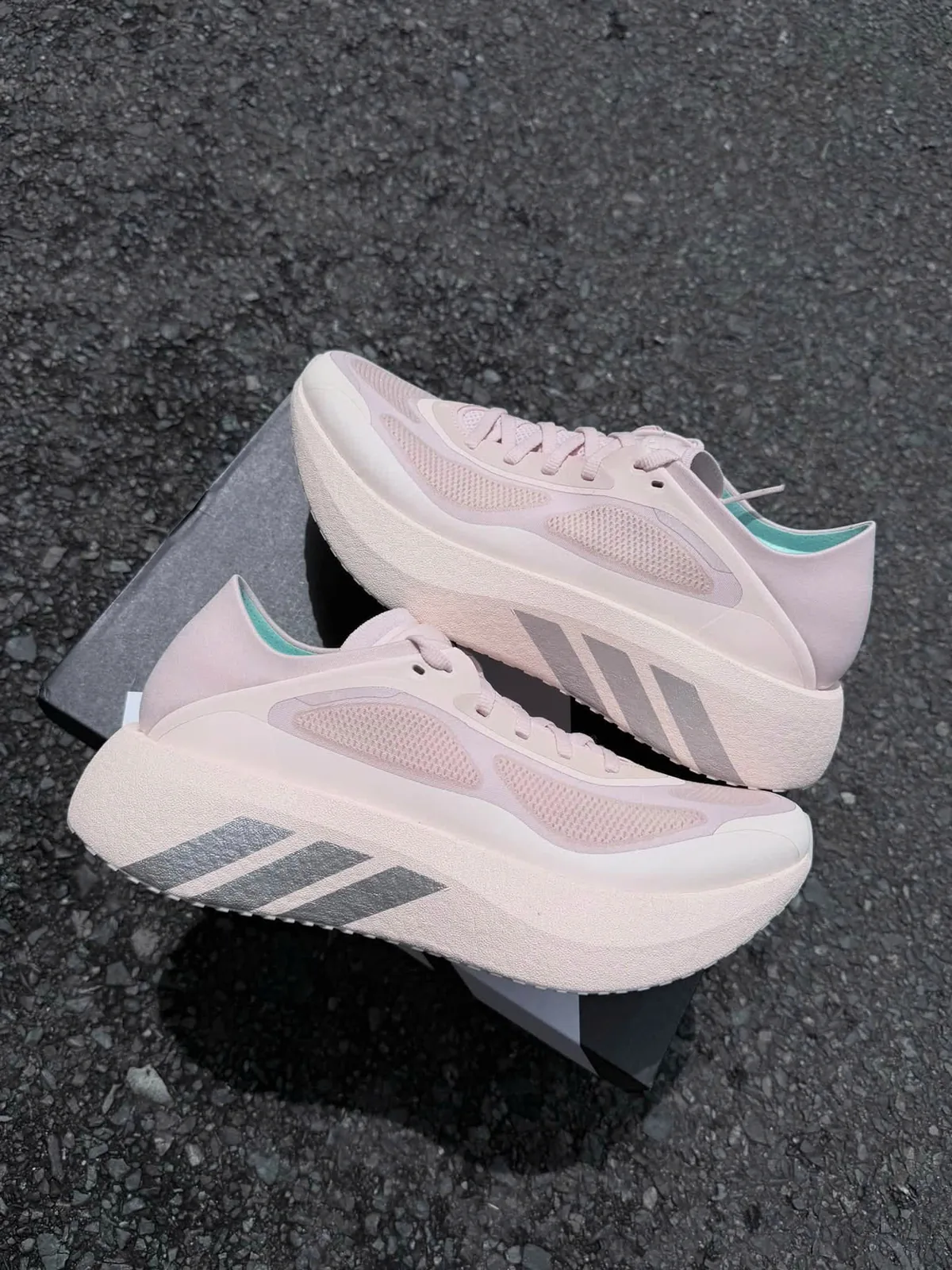 Adidas Hyperboost Run Running Shoes Pink Tint / Wonder Taupe