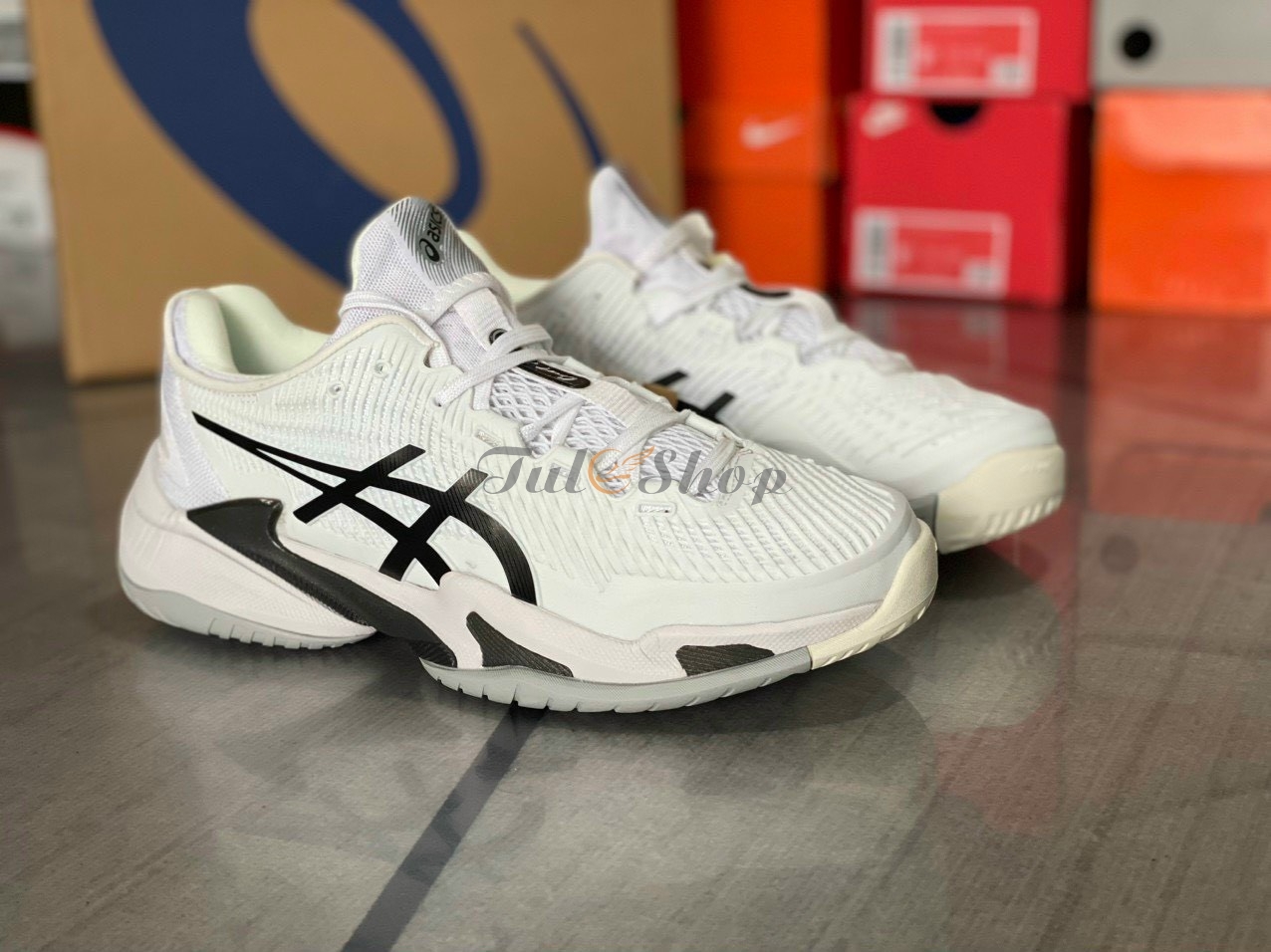 Asics Court FF2