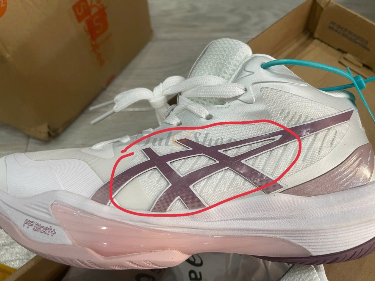 Asics Sky Elite