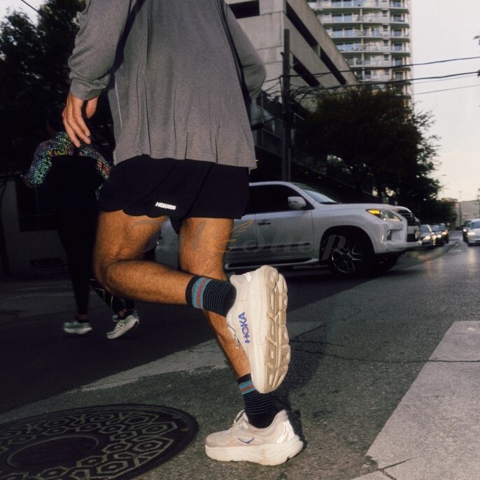 Hoka Bondi