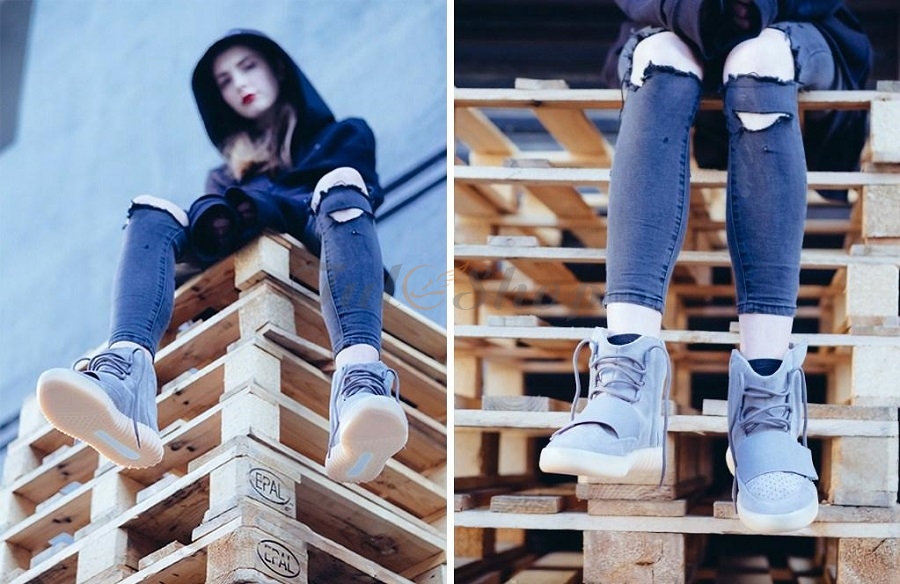 Mách bạn cách mix đồ chuẩn cá tính với Yeezy 750 mới nhất