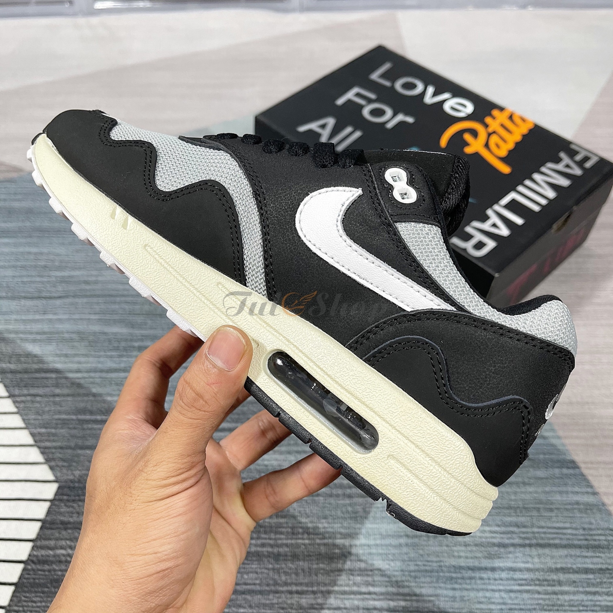 Nike Air Max 1 Collaboration x Patta Black
