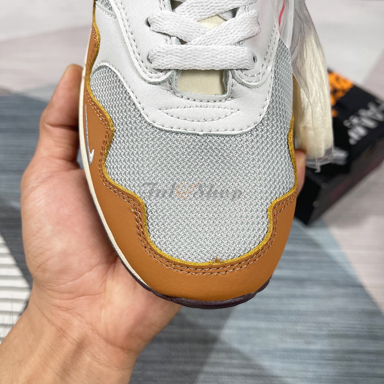 Nike Air Max 1 Collaboration x Patta Orange