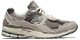 Newbalance 2002R