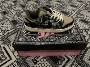 Nike SB Dunk Low 'Travis Scott'