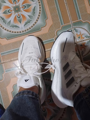 Pure Boost 23 White Black