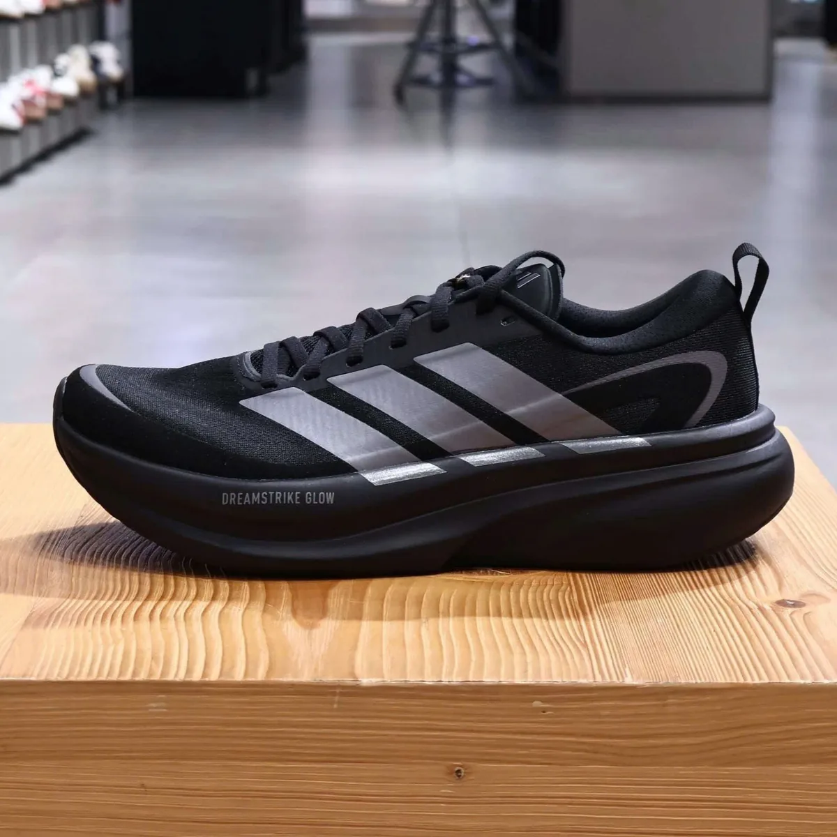 Adidas Supernova Glide 'Black'