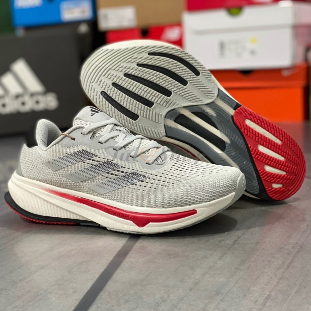 Adidas Supernova Rise Grey Red