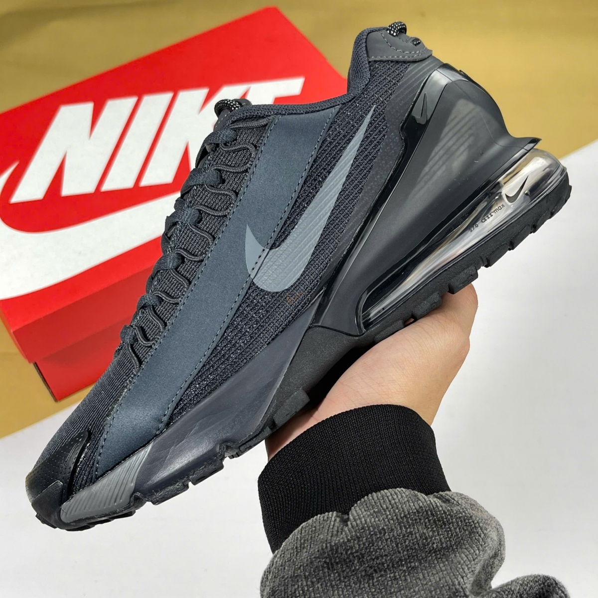 Air Max Pulse Roam Dark Smoke Grey