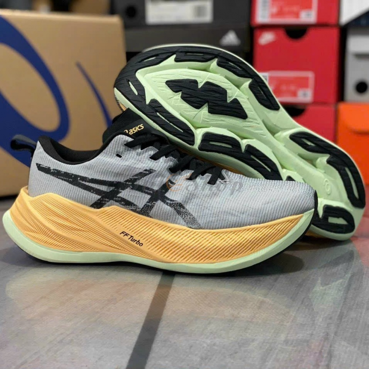 Asics Superblast Whisper Green/Black