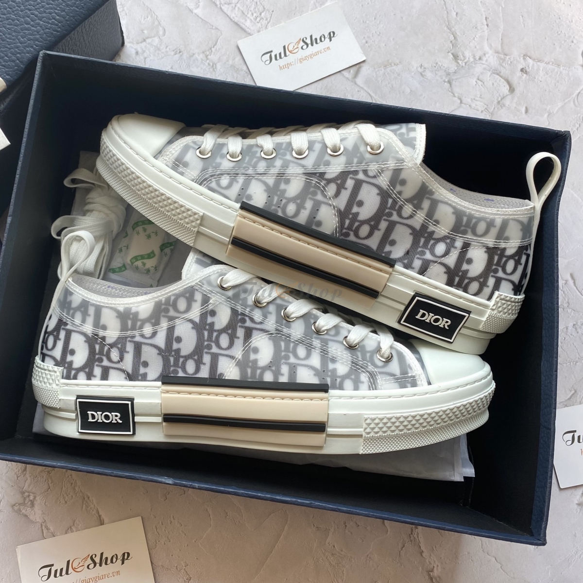 Dior B23 Pattern Text Black