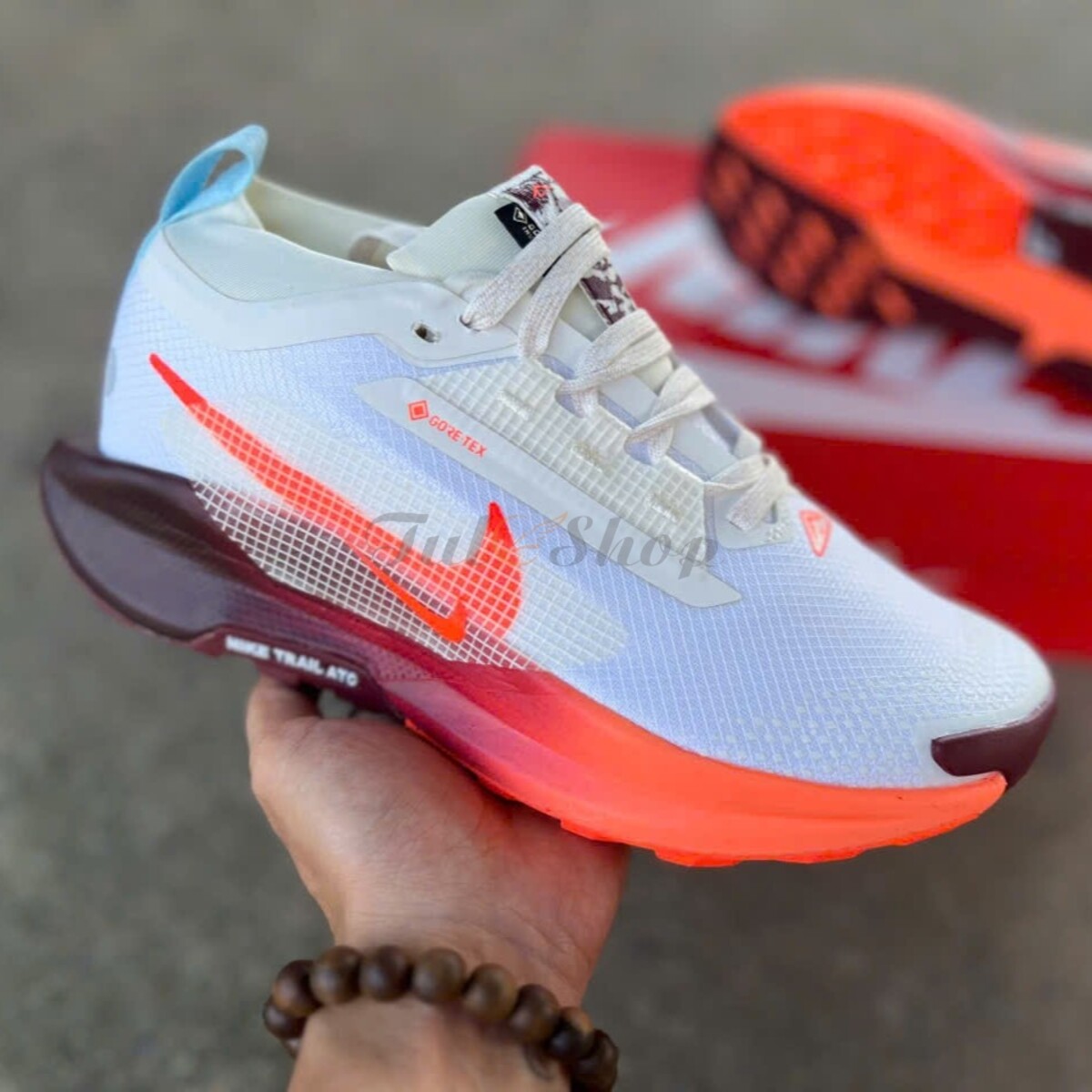Nike Pegasus Trail 5 Gore-Tex Sail Glacier Blue Dark Team Red Hyper Crimson