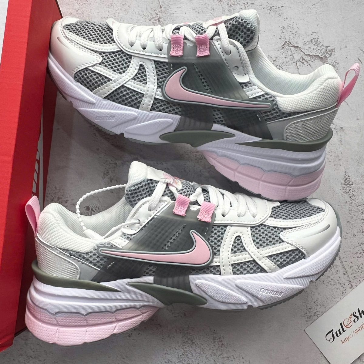 Nike V2K Runtekk Light Pumice Pink Foam