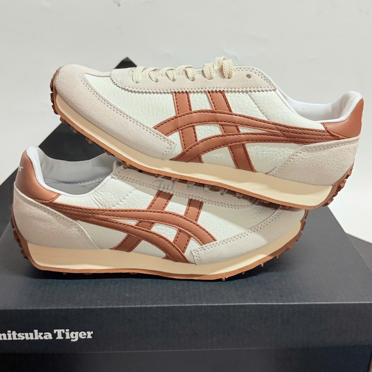 Onitsuka Tiger EDR 78 Beige Brown