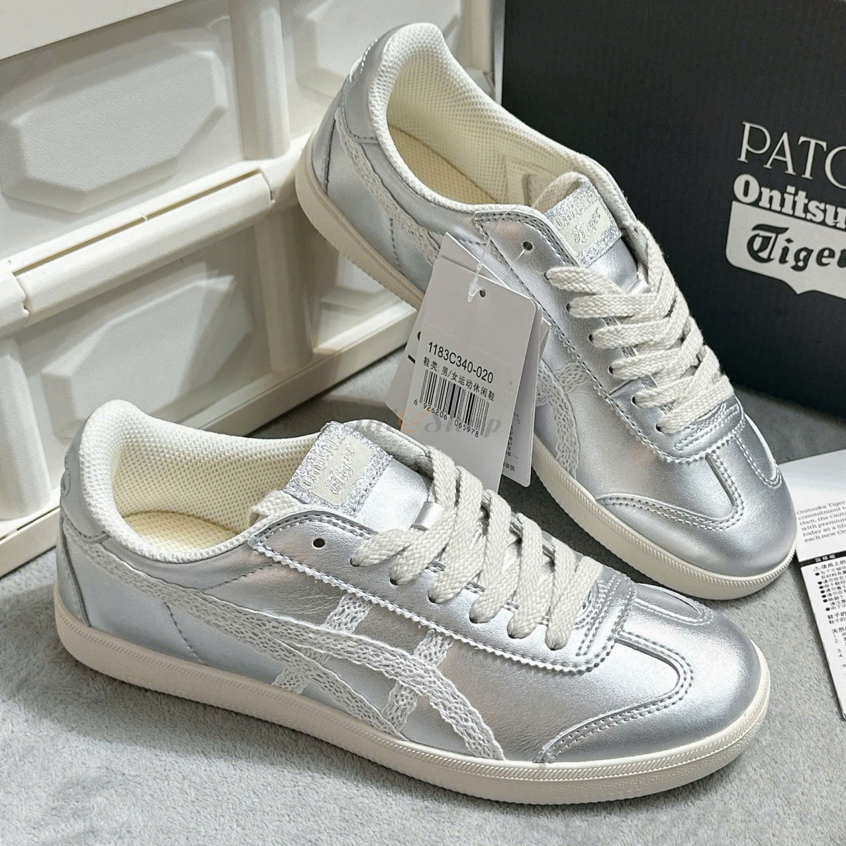 Onitsuka Tiger Tokuten Silver Metallic