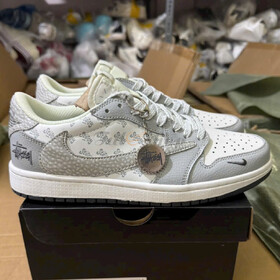 Air Jordan 1 Low Travis Scott Stussy Cream Grey