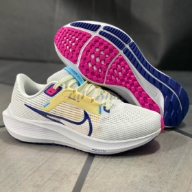 Air Zoom Pegasus 40 White/Deep Royal Blue-Photon Dust