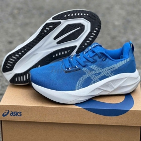 Asics Novablast 5 Illusion Blue/Light Blue