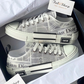 Converse Dior Newspaper Low