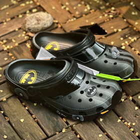 Dép Crocs Classic Batman Black Special