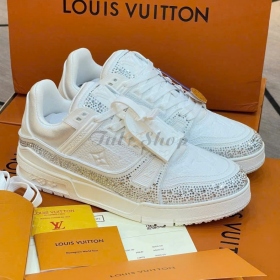 LV54 Trainer Swarovsk Crystals White