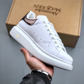 Mcqueen Trắng Gót Bóng Chàm Tím