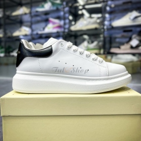 McQueen Trắng Gót Đen Bóng 1:1