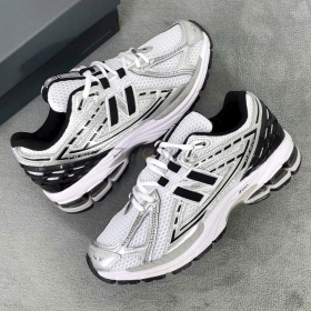 New Balance 1906R Silver Metallic