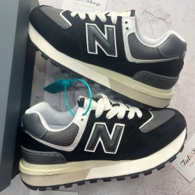 New Balance 574 V2 Black White Suede