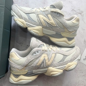 New Balance 9060 Quartz Grey Sea Salt