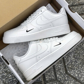Nike Air Force 1 07 Essential Sail Black