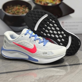 Nike Journey Run White Royal Pulse