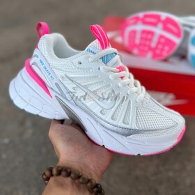 Nike Skate V2 White Pink