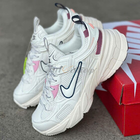Nike V2K Runtekk Particle Pink