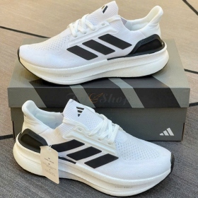 Ultraboost Light 5x White and Black